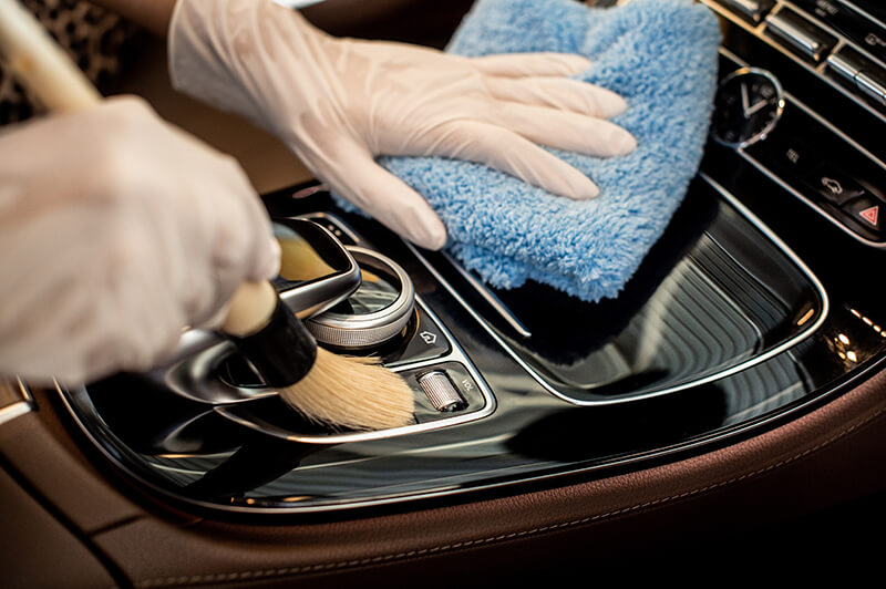 Center console detailing